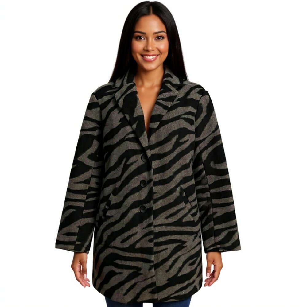NWT TORRID 0 Jacquard Blazer Style Coat L/12 Black Gray Tiger Zebra Animal Print